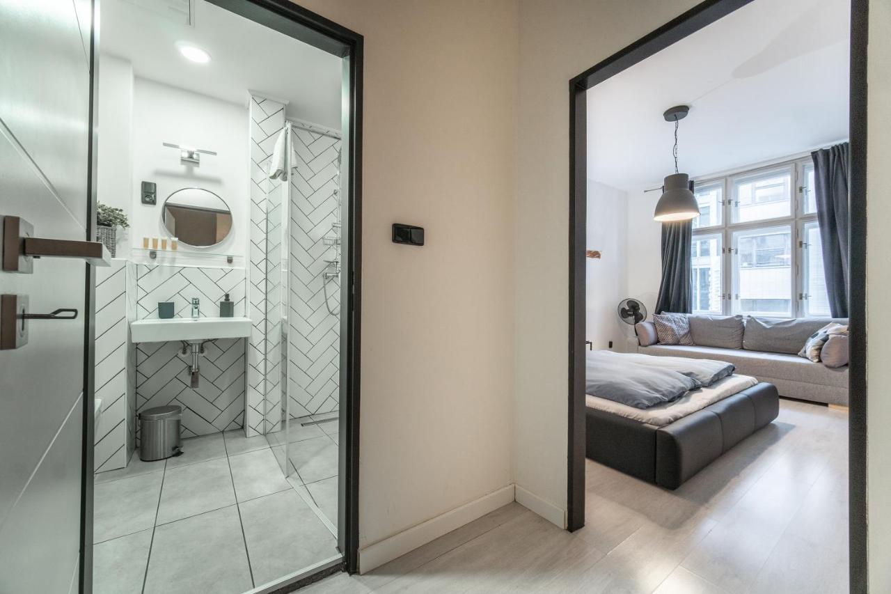 Sunny Central Apartment On Wenceslas Square By Easybnb Πράγα Εξωτερικό φωτογραφία