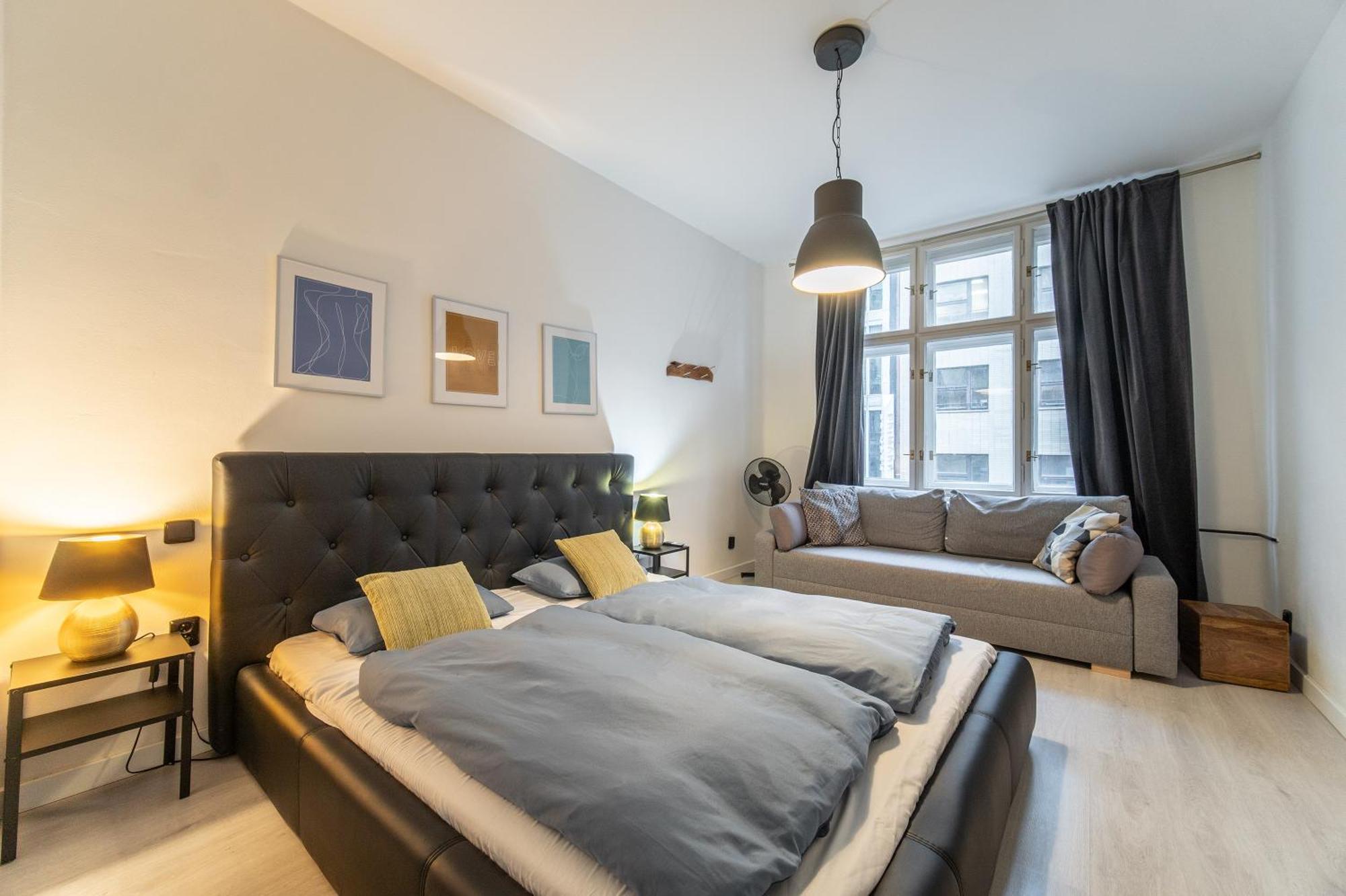 Sunny Central Apartment On Wenceslas Square By Easybnb Πράγα Εξωτερικό φωτογραφία